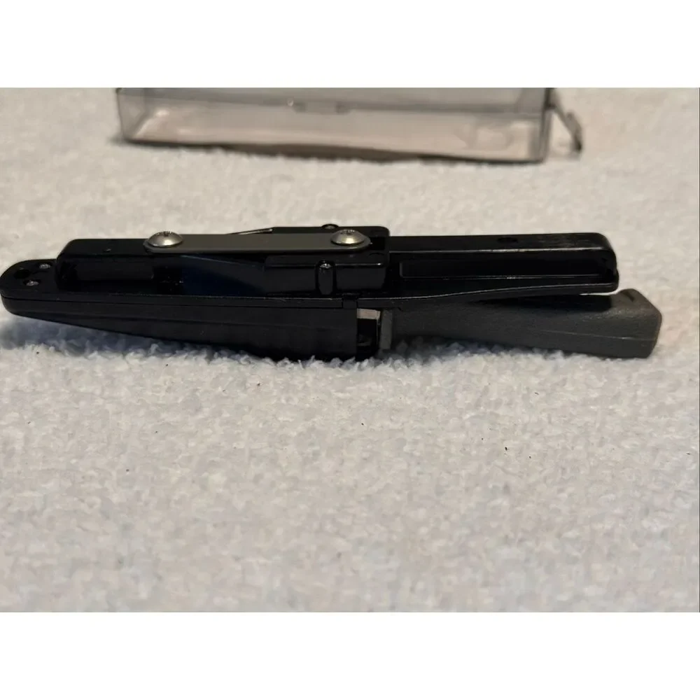 Scuba Quest Blunt Tip Diving Knife With Sheath